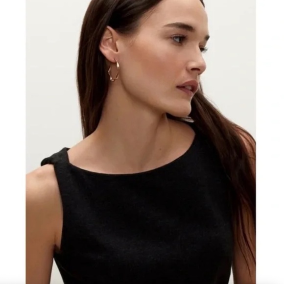 MM Lafleur the Lydia Green Twist Strap Ponte Sheath Dress - Picture 3 of 9